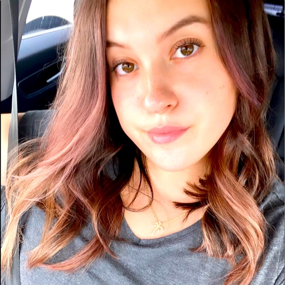 Meet your Posher, Paloma - Picture 1 of 1